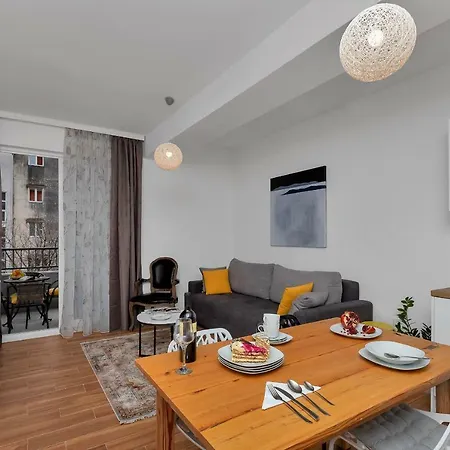 Emilia Lofts