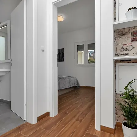 Emilia Lofts Hotel apartamentowy