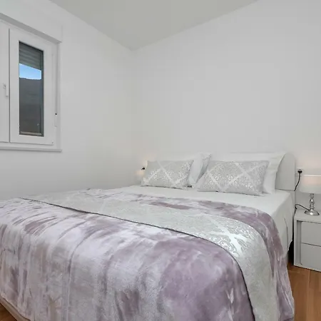 Hotel apartamentowy Emilia Lofts