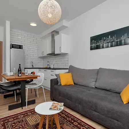 Emilia Lofts Tučepi