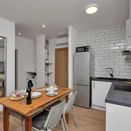 Hotel apartamentowy Emilia Lofts