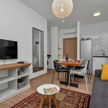 Emilia Lofts Hotel apartamentowy Tučepi