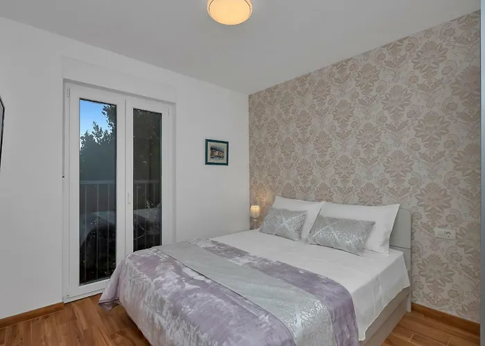 Ξενοδοχείο με διαμερίσματα Emilia Lofts